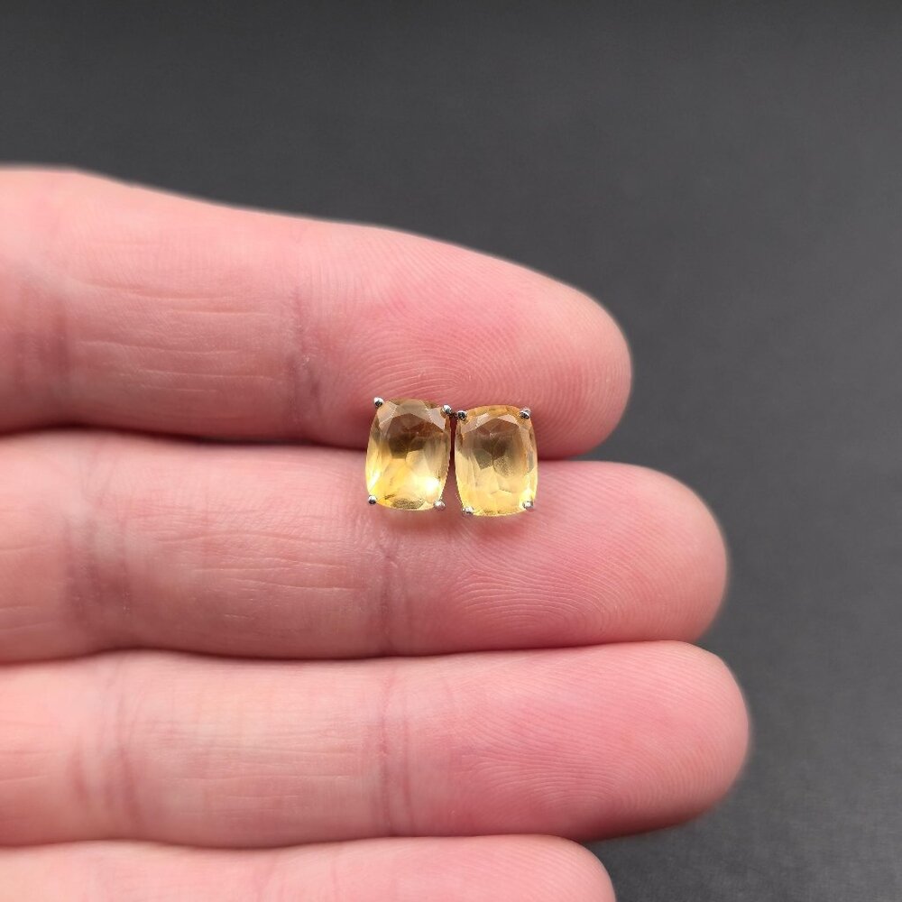 Sterling Silver Yellow Citrine Gemstone Stud Earrings A6229